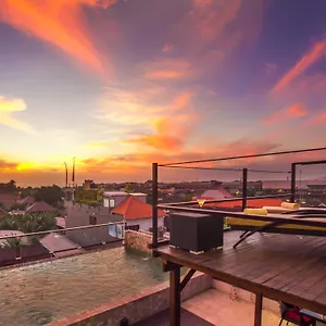 4* Hotel Sky
